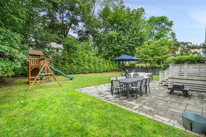 1 Bryson Street, Larchmont, NY 10538 - Photo 28