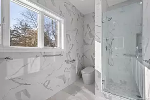 43 Waterview Dr, Sound Beach, NY 11789 - Photo 20