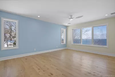 43 Waterview Drive, Sound Beach, NY 11789 - Photo 24