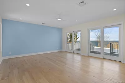 43 Waterview Drive, Sound Beach, NY 11789 - Photo 20