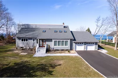 43 Waterview Drive, Sound Beach, NY 11789 - Photo 2