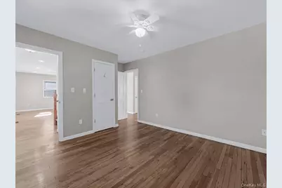 1987 Lakeville Road, New Hyde Park, NY 11040 - Photo 10