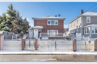 2752 Curtis Street, East Elmhurst, NY 11369 - Photo 4