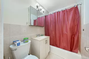 2752 Curtis St, East Elmhurst, NY 11369 - Photo 36