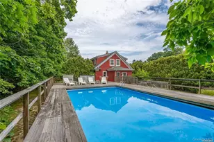 30 Vail Ave, East Quogue, NY 11942 - Photo 4