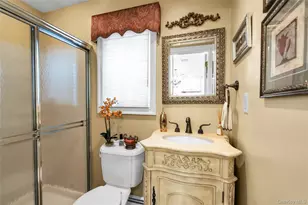 7 Albertson Ln, Old Westbury, NY 11568 - Photo 20