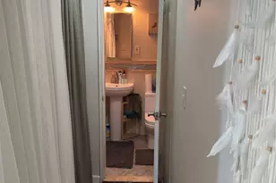 164-20 Highland Ave, Jamaica, NY 11432 - Photo 12