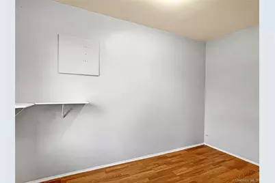 9206 95th Avenue, Ozone Park, NY 11416 - Photo 8