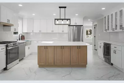 73 Wolcott Road, Levittown, NY 11756 - Photo 26