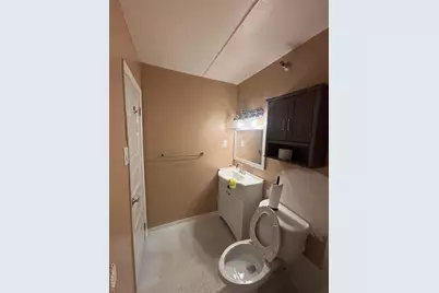 205 Mineola Boulevard #4D, Mineola, NY 11501 - Photo 16