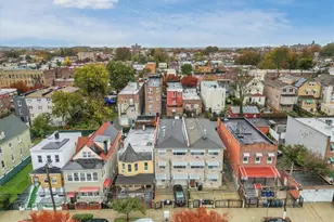 931 E 216th St, Bronx, NY 10469 - Photo 22