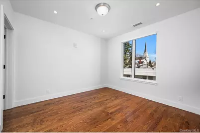 422 E Boston Post Road #302, Mamaroneck, NY 10543 - Photo 10