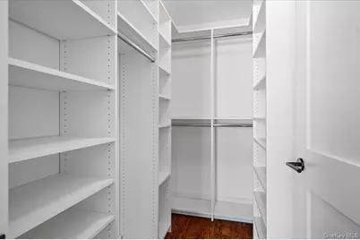 422 E Boston Post Road #302, Mamaroneck, NY 10543 - Photo 14