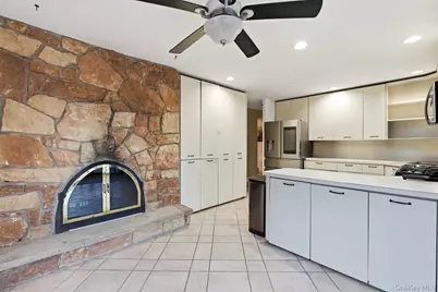 115 Cypress Drive, Kings Park, NY 11754 - Photo 10