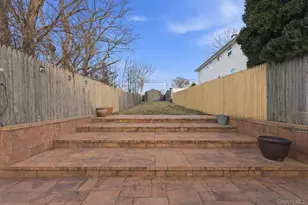 115 Cypress Dr, Kings Park, NY 11754 - Photo 36