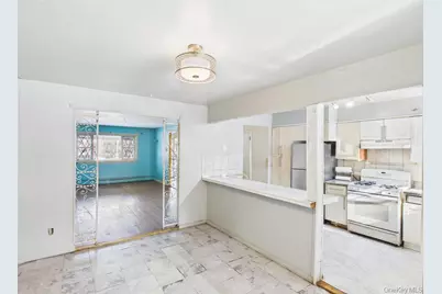 1256 Allerton Avenue, Bronx, NY 10469 - Photo 8