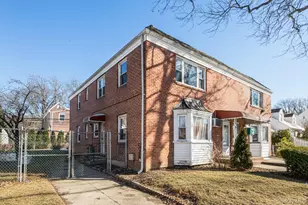 75-55 198th St, Fresh Meadows, NY 11366 - Photo 2