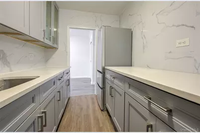 211-02 73rd Avenue #6P, Oakland Gardens, NY 11364 - Photo 12