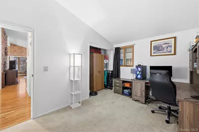 2582 Centre Avenue, Bellmore, NY 11710 - Photo 16