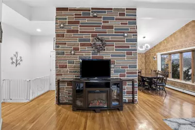 2582 Centre Avenue, Bellmore, NY 11710 - Photo 8