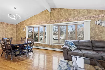2582 Centre Avenue, Bellmore, NY 11710 - Photo 10