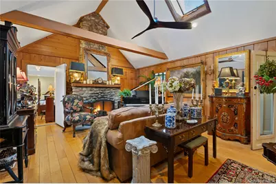 136 Beach Road, Wading River, NY 11792 - Photo 16