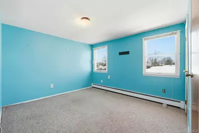 111 King Street, Hicksville, NY 11801 - Photo 34