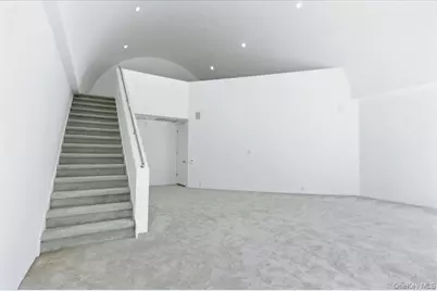 454 E Shore Road, Great Neck, NY 11024 - Photo 24