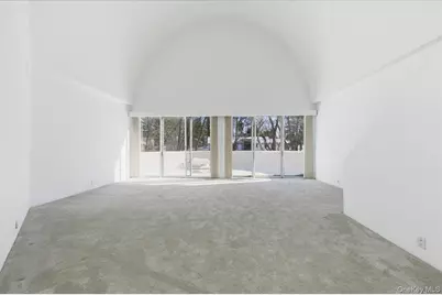 454 E Shore Road, Great Neck, NY 11024 - Photo 28