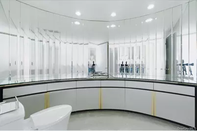 454 E Shore Road, Great Neck, NY 11024 - Photo 22