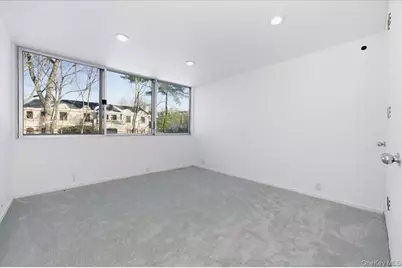 454 E Shore Road, Great Neck, NY 11024 - Photo 26