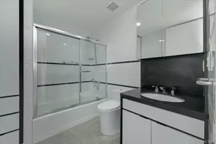 454 E Shore Rd, Great Neck, NY 11024 - Photo 18