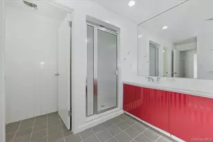 454 E Shore Rd, Great Neck, NY 11024 - Photo 36