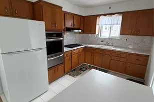 194 Quebec Rd, Island Park, NY 11558 - Photo 4