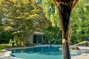 65 Avery Rd, Woodbury, NY 11797 - Photo 28