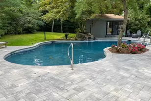 65 Avery Rd, Woodbury, NY 11797 - Photo 32