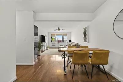 6 Birchwood Court #5B, Mineola, NY 11501 - Photo 2