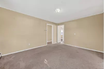 111 Lake Region Boulevard, Monroe, NY 10950 - Photo 10