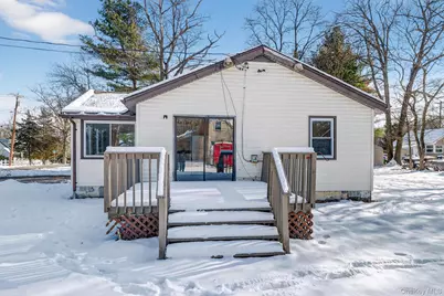 111 Lake Region Boulevard, Monroe, NY 10950 - Photo 18