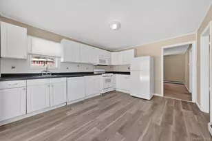 111 Lake Region Blvd, Monroe, NY 10950 - Photo 6