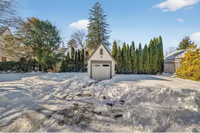 676 Webster Avenue, New Rochelle, NY 10801 - Photo 28