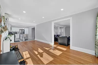 676 Webster Avenue, New Rochelle, NY 10801 - Photo 14