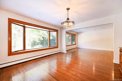 5 Mannetto Hill Road, Huntington, NY 11743 - Photo 18