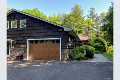 5 Mannetto Hill Road, Huntington, NY 11743 - Photo 12