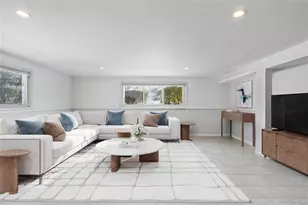 24 Jeffrey Ln, Great Neck, NY 11020 - Photo 28