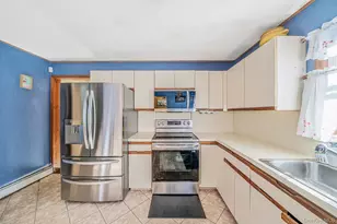 118 Moriches Ave, Mastic, NY 11950 - Photo 10