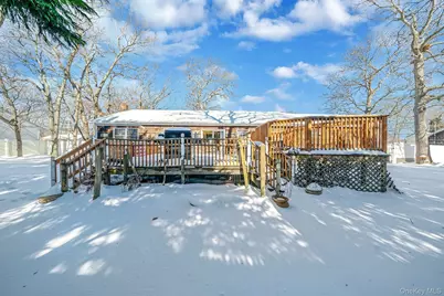 118 Moriches Avenue, Mastic, NY 11950 - Photo 26