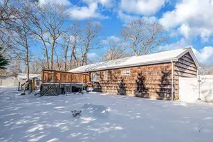 118 Moriches Ave, Mastic, NY 11950 - Photo 24