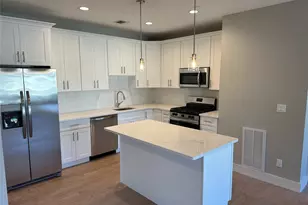 400 Oak St, Copiague, NY 11726 - Photo 2