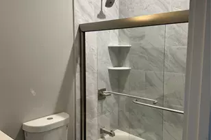 400 Oak St, Copiague, NY 11726 - Photo 6